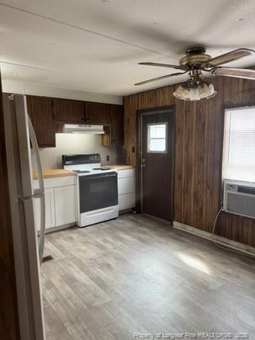 Foto del edificio - 1734 Strickland Bridge Rd