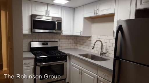 Building Photo - 4021 N 40th St