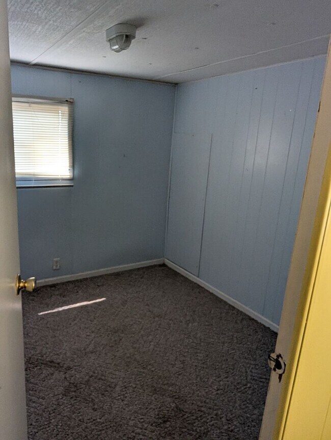 Foto del edificio - 3 Bedroom 2 Bath manufactured home located...