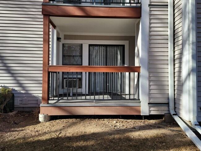 Foto del edificio - 8635 Clay St