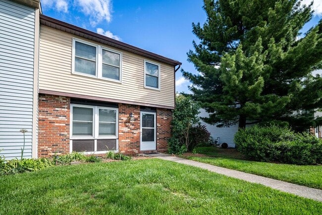 Building Photo - 7504 Stonetrail Way
