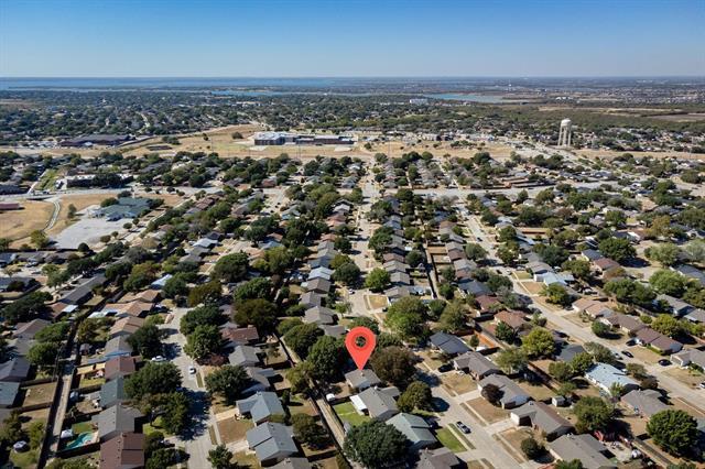 Foto del edificio - 5524 Slay Dr