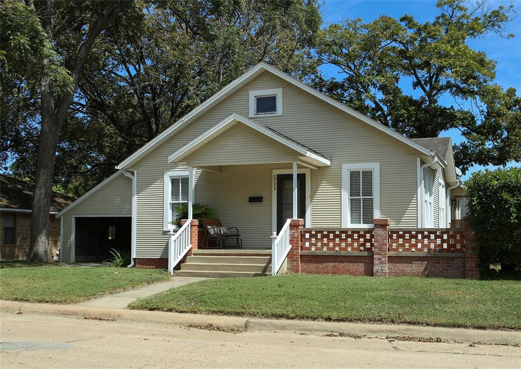 Foto principal - 511 S Park St