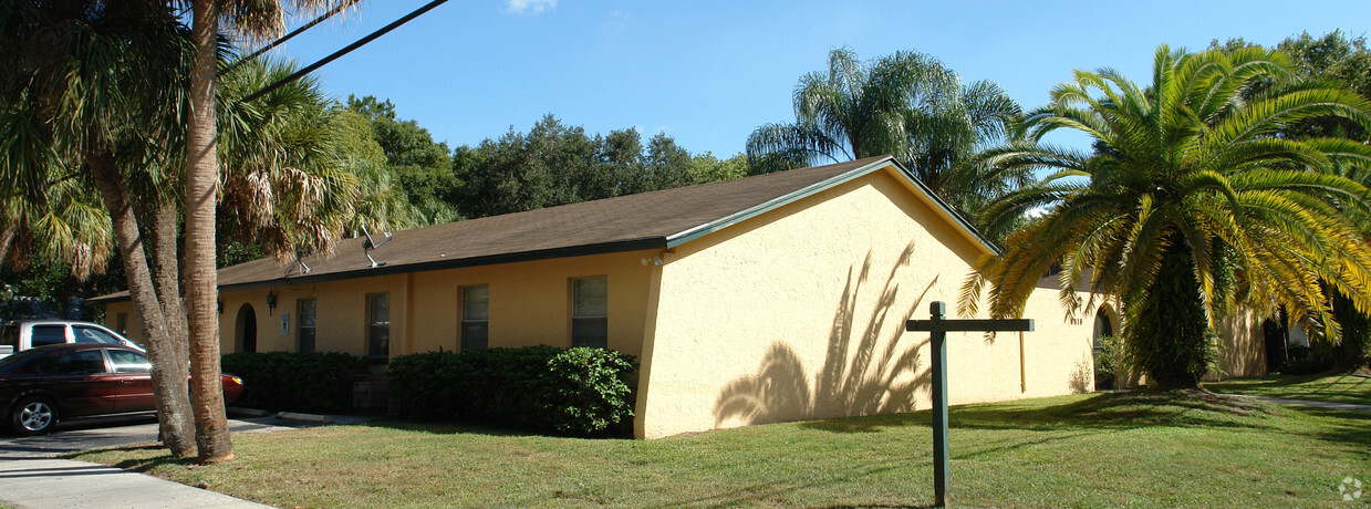 Building Photo - Trask Street Apartments