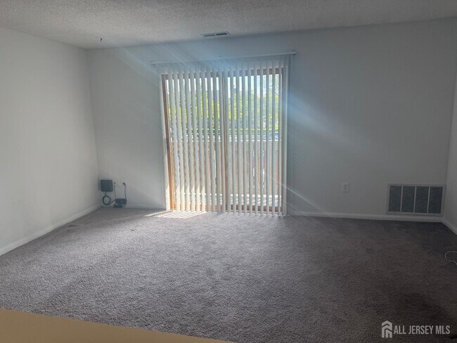 Foto del edificio - 1908 Ravens Crest Dr