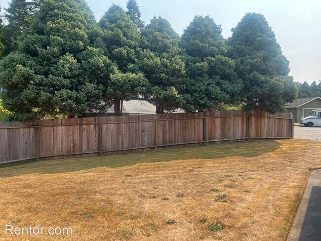 Foto del edificio - 3 br, 2 bath House - 2149 Woodcrest Court