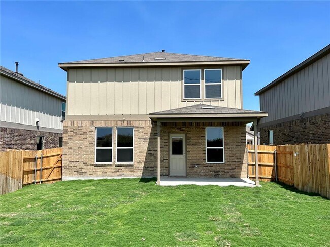Building Photo - 187 Papaya Dr