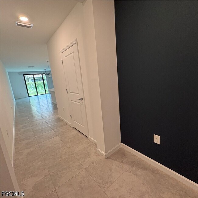 Foto del edificio - 1545 Lake Jessup Cir