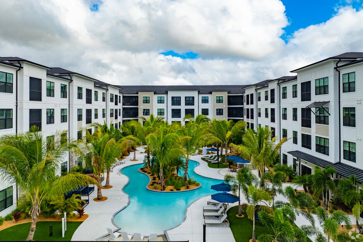Foto principal - The Stadler Luxury Apartments