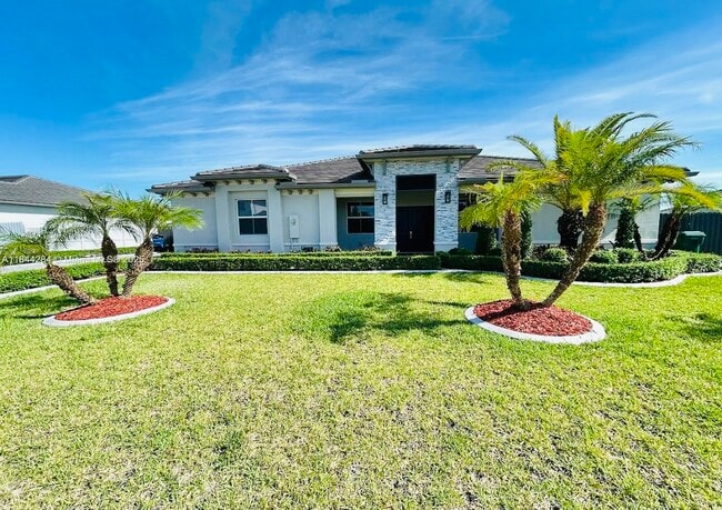 Building Photo - 16740 SW 290th Ln