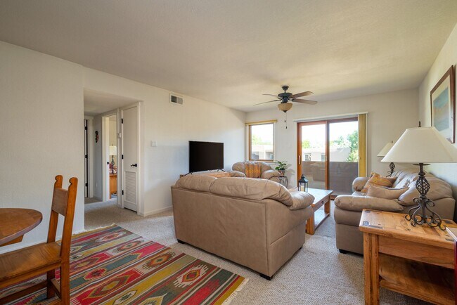 Building Photo - Fully Furnished Condo Available Now!