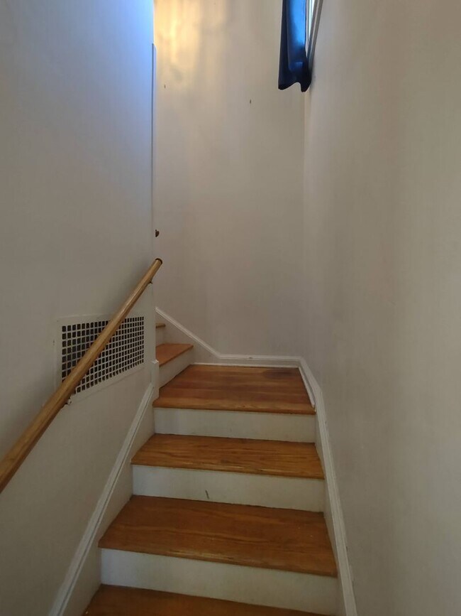 Foto del edificio - Duplex in near Aspen Elementary