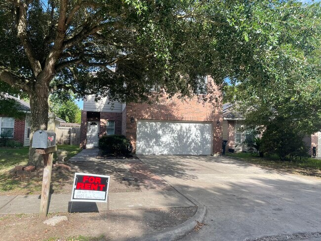 Building Photo - 12027 Privada Saratoga Ave