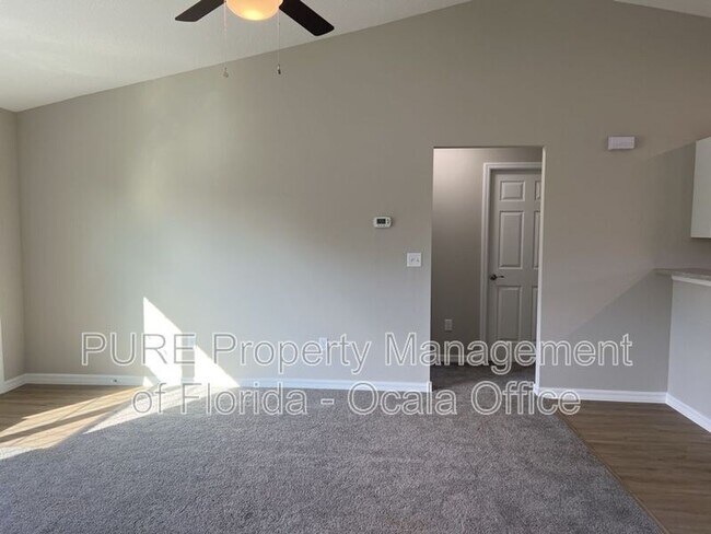 Building Photo - 223 Malauka Rd