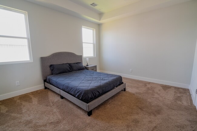 Building Photo - 615 Northew St