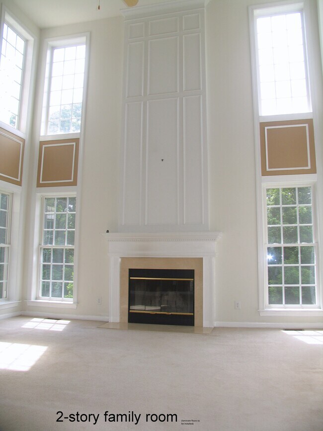 Building Photo - 2812 River Willow Dr