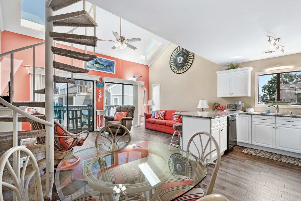 Foto principal - Fully Furnished W/ All Utilities Included!...