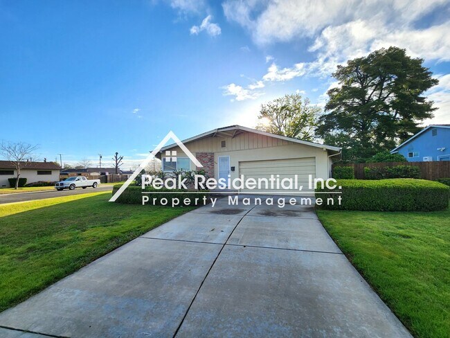 Foto del edificio - Charming South Natomas 3bd/2ba House with ...