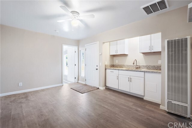 Building Photo - 24099 CA-74