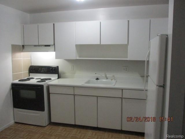 Building Photo - 26309 W Seven Mile Rd