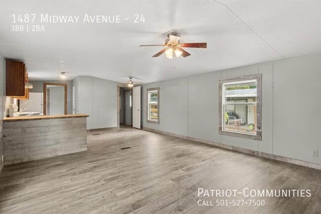 Photo - 1487 Midway Avenue-24 House