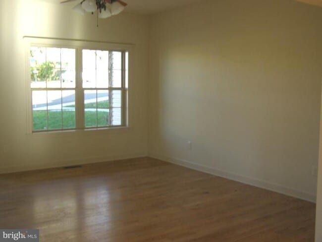 Building Photo - 230 Mt Airy Ave