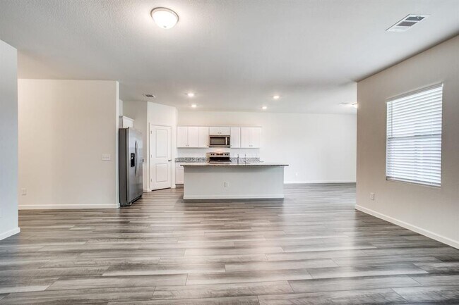 Foto del edificio - 4100 Scarlet Oaks Dr