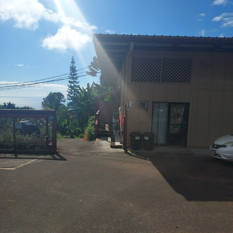 816587 Mamalahoa Hwy Unit D102, Kealakekua, HI 96750 Apartment for Rent in Kealakekua, HI
