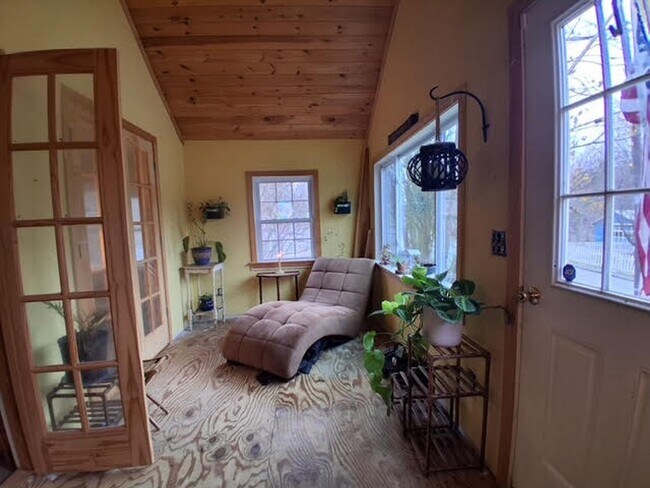 Foto del edificio - Furnished single family home