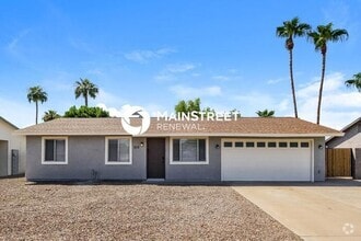 Building Photo - 510 N Tercera Ave