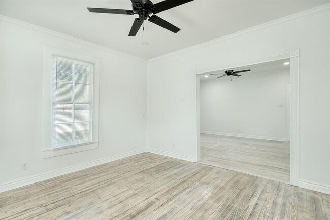 Foto del edificio - 804 Davis St