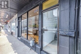 Building Photo - 1164 The Queensway