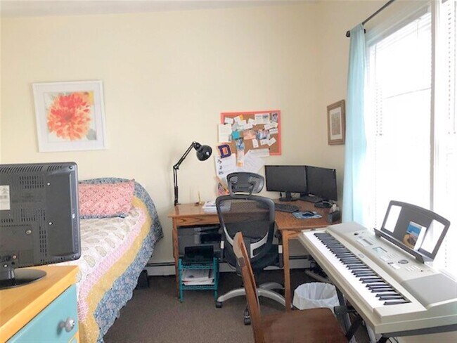 Foto del edificio - 714 Broadway