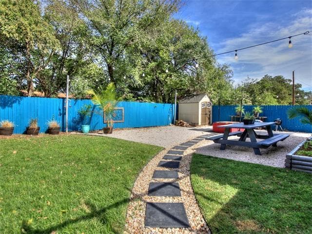 Building Photo - 5410 Downs Dr