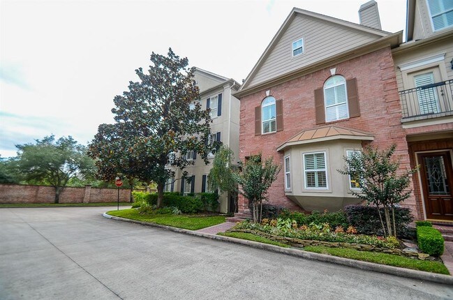 Building Photo - 307 Grandview Terrace