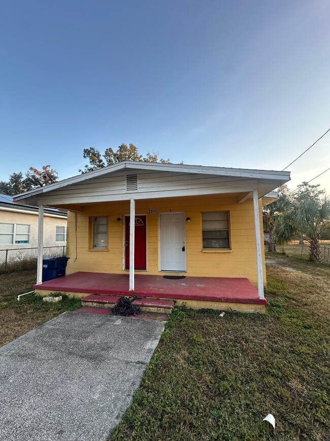 Photo - 2911 E 33rd Ave (Tampa, FL) Townhome