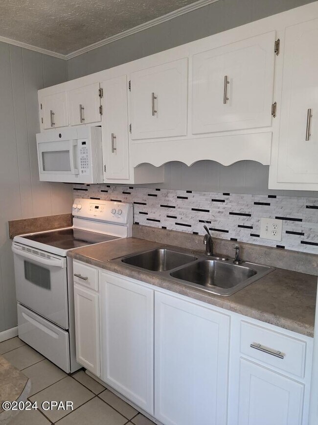 6529 Chipewa St, Callaway, FL 32404 Townhome Rentals in Callaway FL