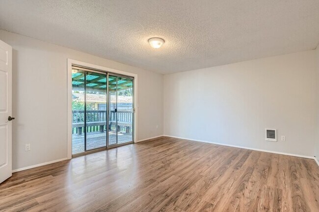 Building Photo - 22201 44Th Avenue E, Spanaway, WA, 98387