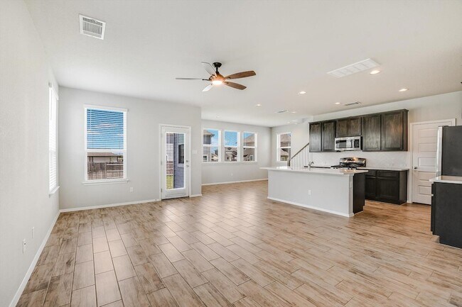 Foto del edificio - 204 Crescent St