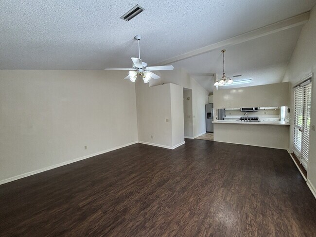 Foto del edificio - 113 Woodleigh Rd