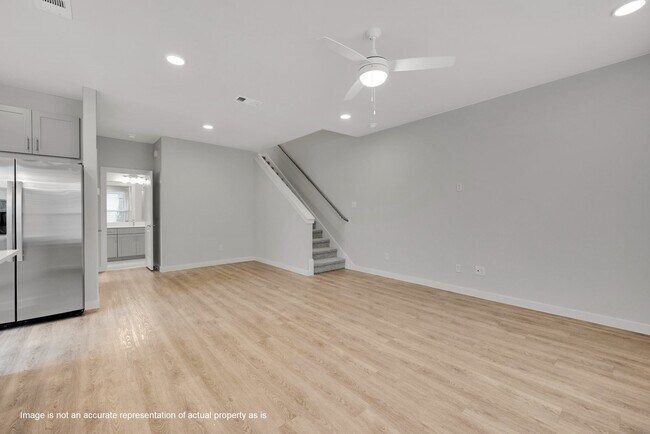 Foto del edificio - 2402 Eaton St