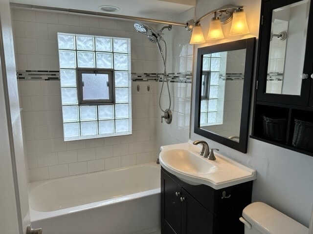 Baño de arriba - 6422 S Lawler Ave