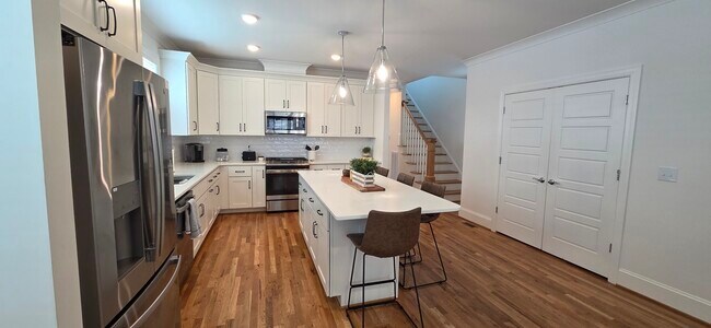 Foto del edificio - 1207 Chaney Rd