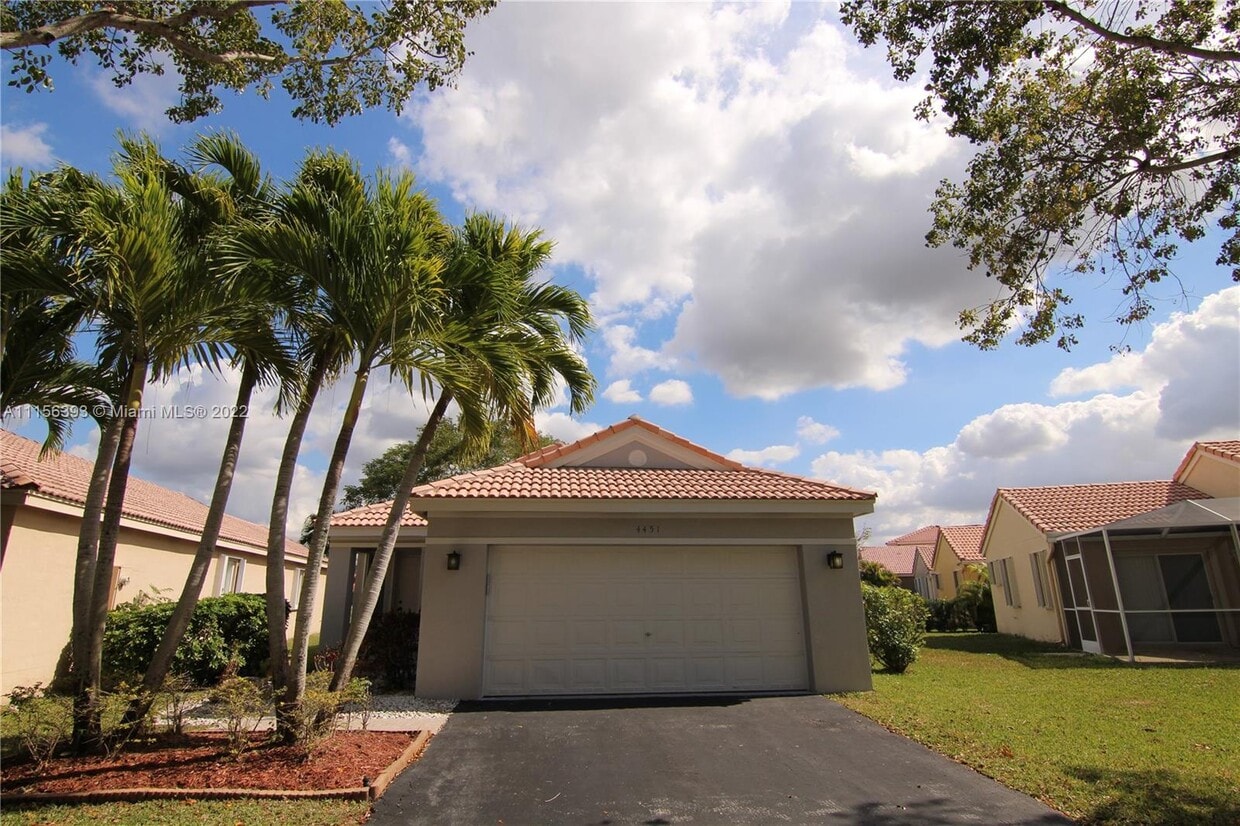 4451 Dogwood Cir, Weston, FL 33331 House Rental in Weston, FL