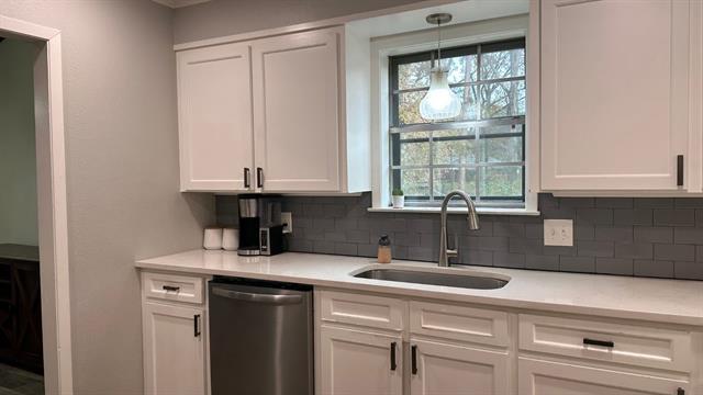 Foto del edificio - 3414 Wildbriar Cir