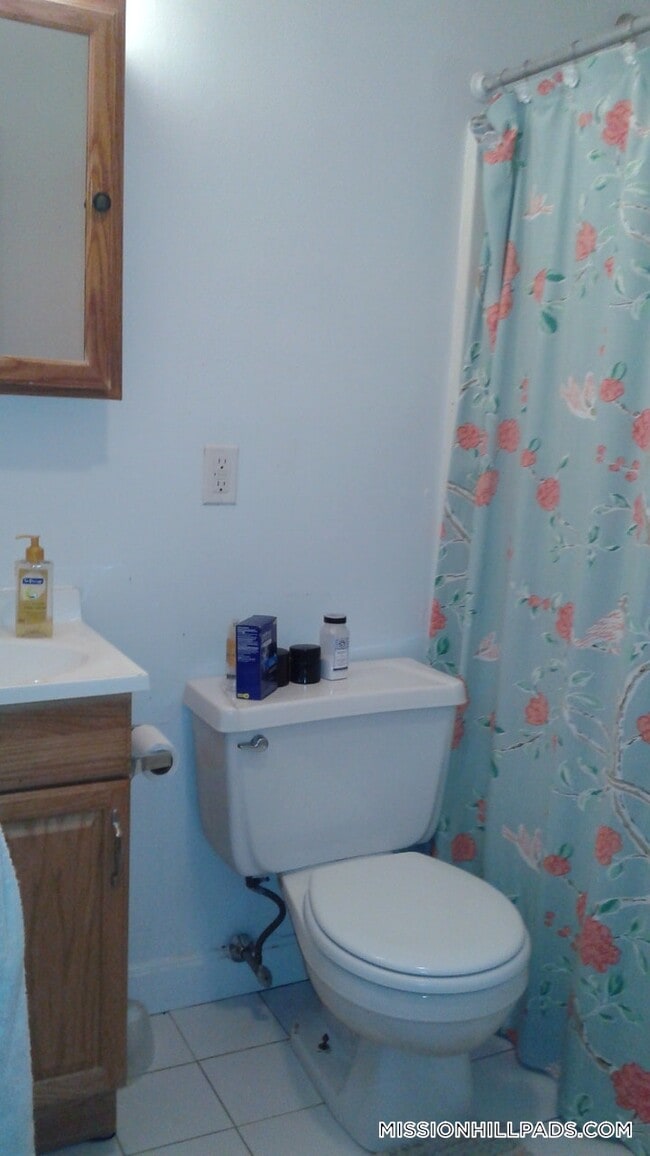 Building Photo - 63 S Huntington Ave