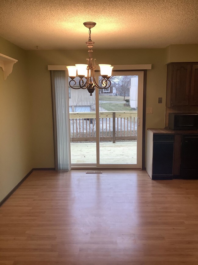 Foto del edificio - 1604 NW Amesbury Ct