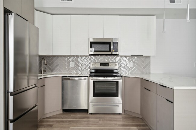 Foto del edificio - 748 N 40th St