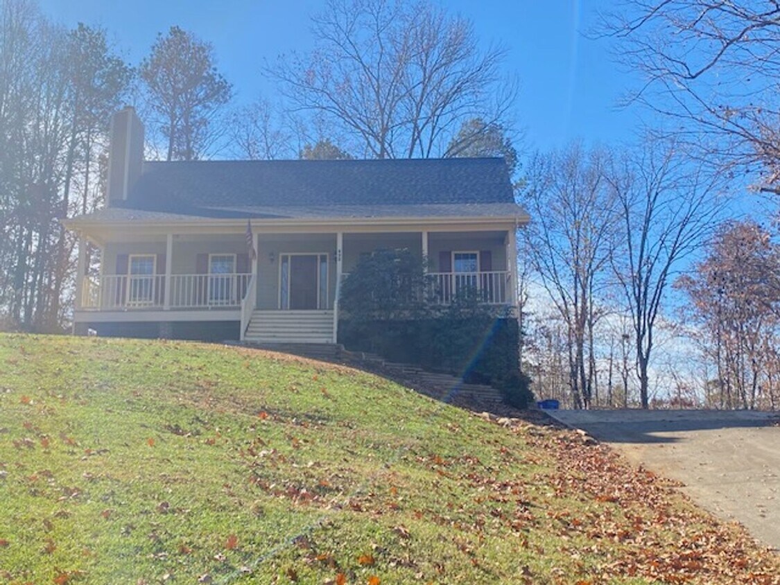 Primary Photo - 4 bedroom 3.5 bath house
