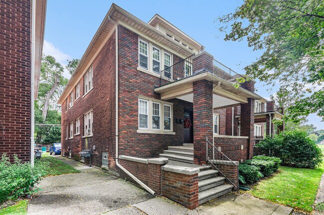 Foto del edificio - 858 Nottingham Rd